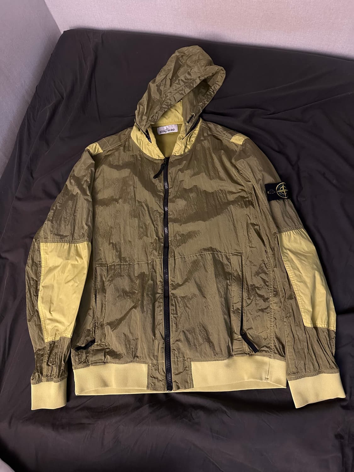 스톤아일랜드 나일론 자켓 상품이미지1