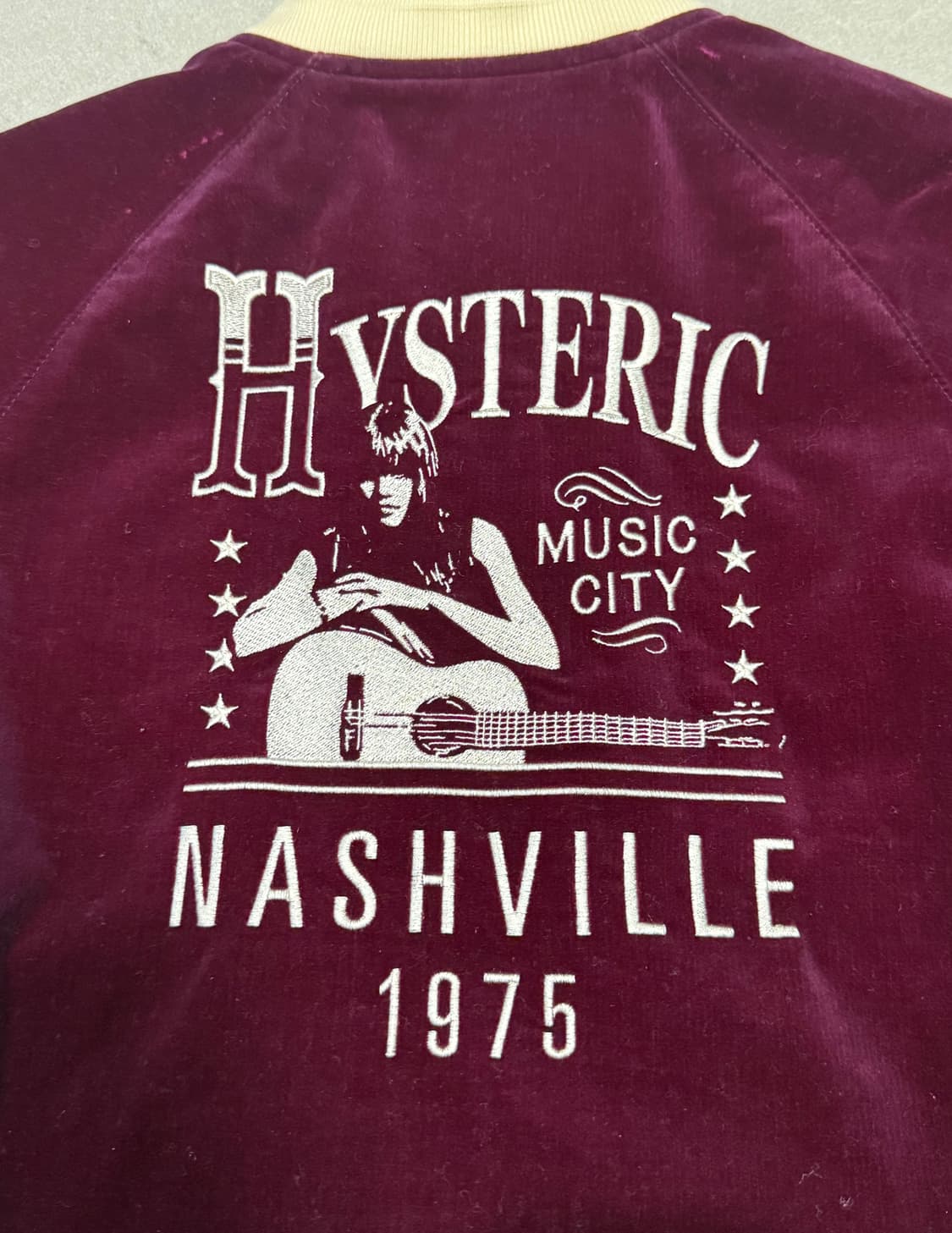 히스테릭 글래머 아카이브 벨루어 히스걸 자수 봄버 자켓 상품이미지3