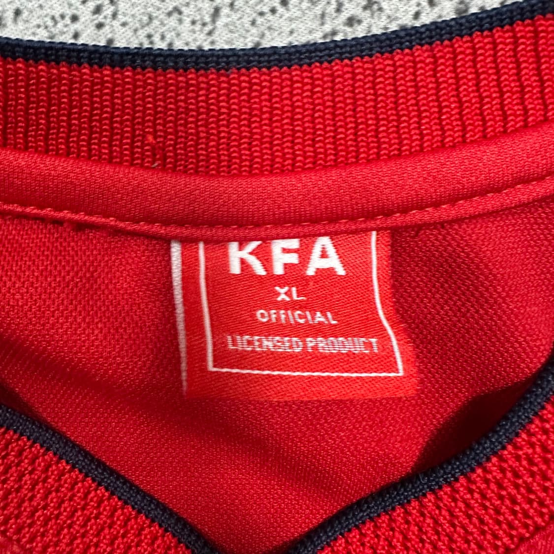 ✨ (만원 빈티지) KFA 국대 투혼 월드컵 기념 브이넥 반팔티 상품이미지3