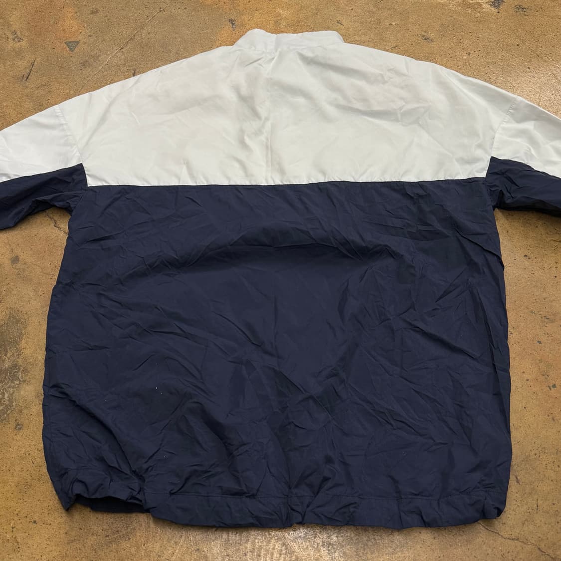 [정품/95] 엄브로 바람막이 화이트 네이비 b15 상품이미지4