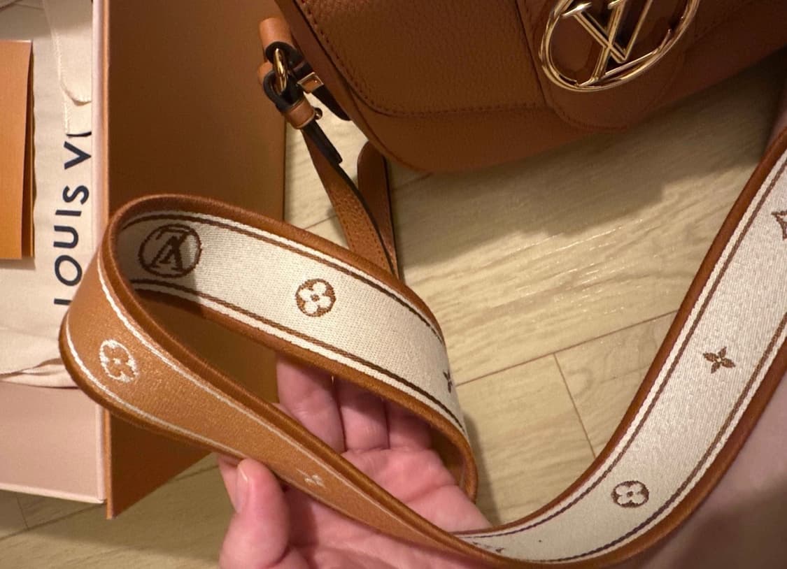 루이비통 퐁네프 소프트 크로스백 pm 상품이미지4