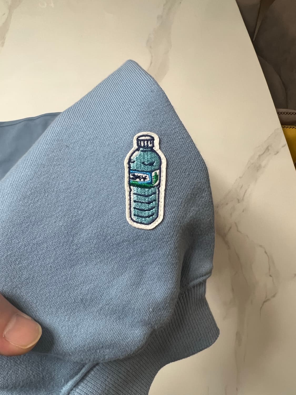 [XL] 노스페이스 제주 삼다수 스웨트셔츠 블루 새상품 상품이미지6