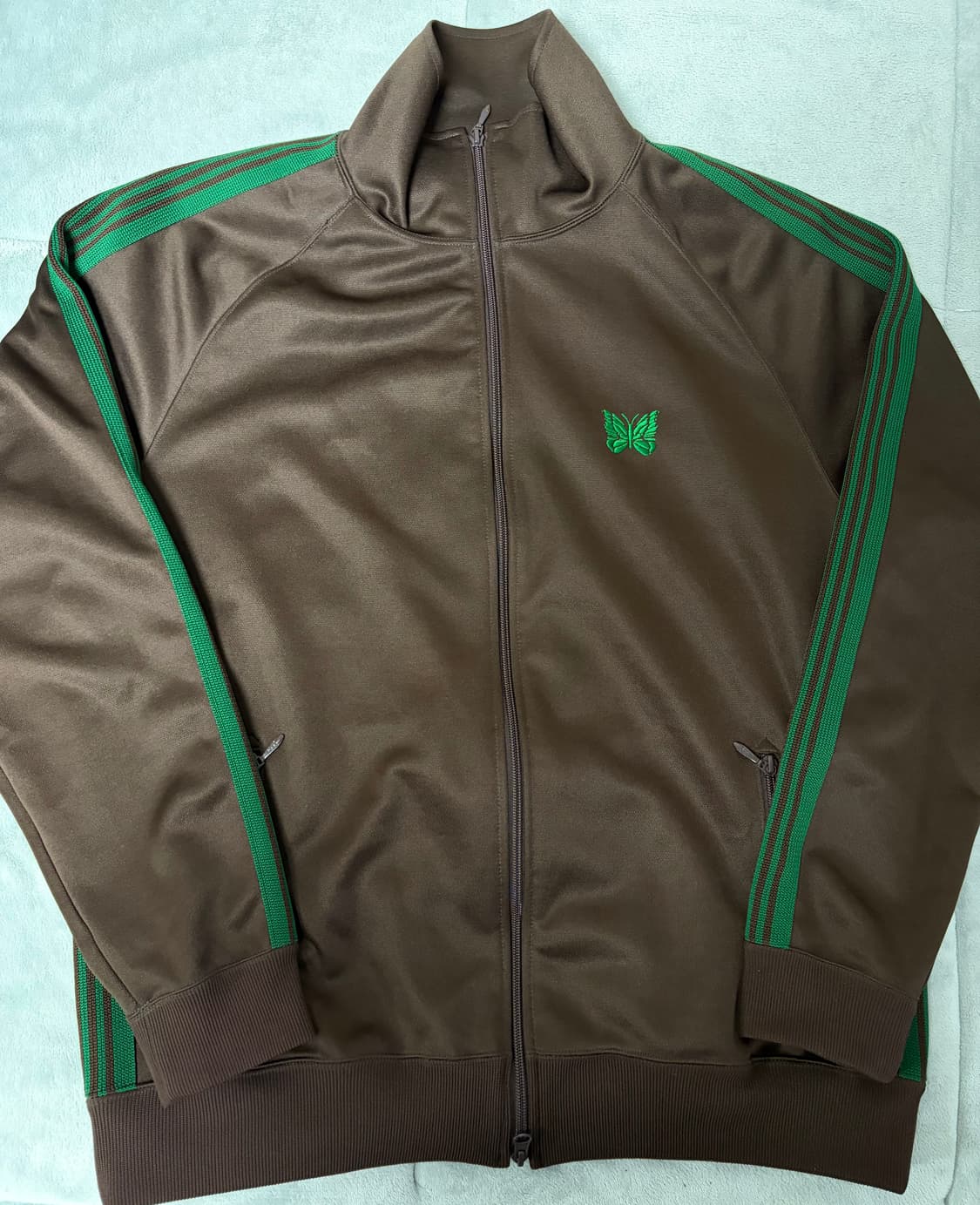 니들스 LHP 별주 트랙자켓 브라운 상품이미지1