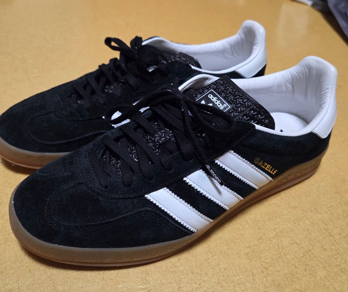 아디다스 가젤 인도어 코어 블랙  상품이미지2