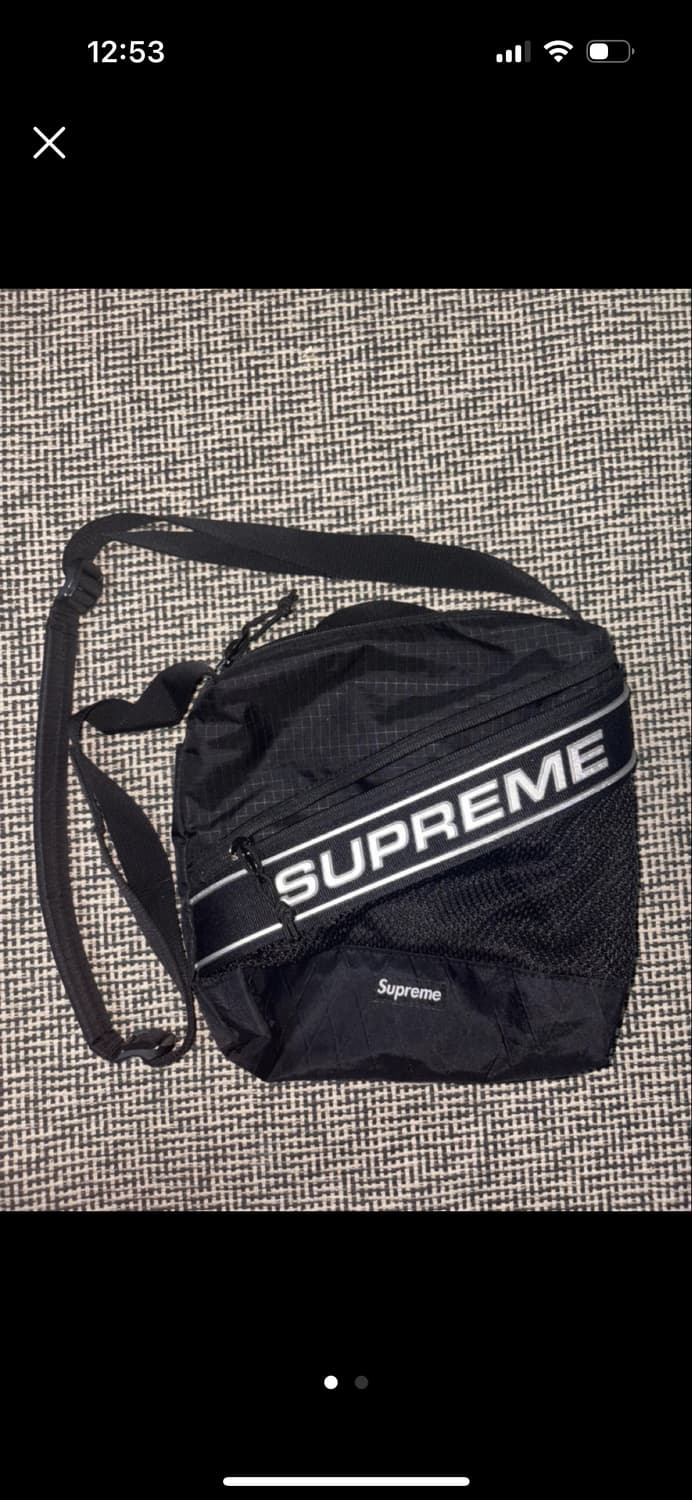 슈프림 숄더백 23fw 상품이미지1