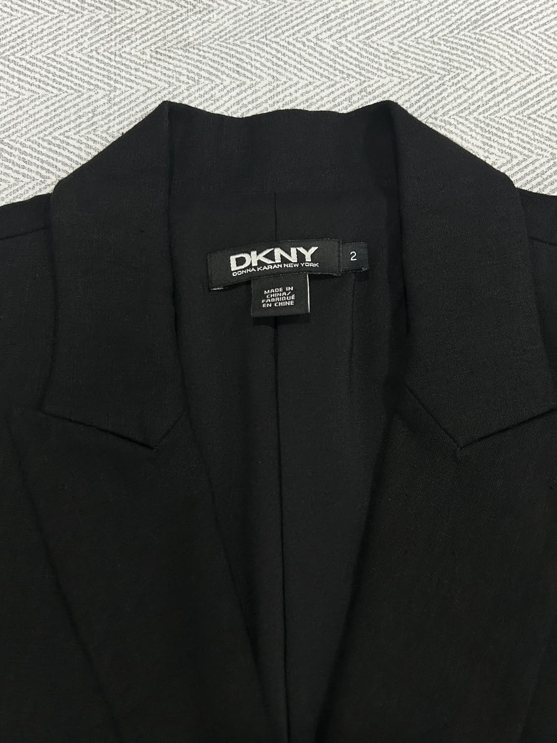 DKNY 리넨 캡소매 더블 버튼 자켓 블라우스 블랙 55 상품이미지5