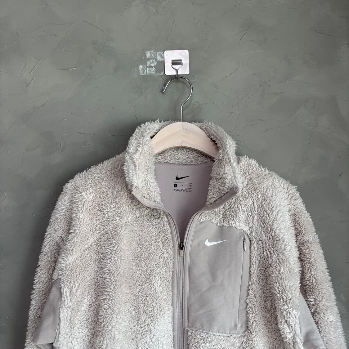 나이키 스우시 플리스 데저트 샌드 상품이미지2