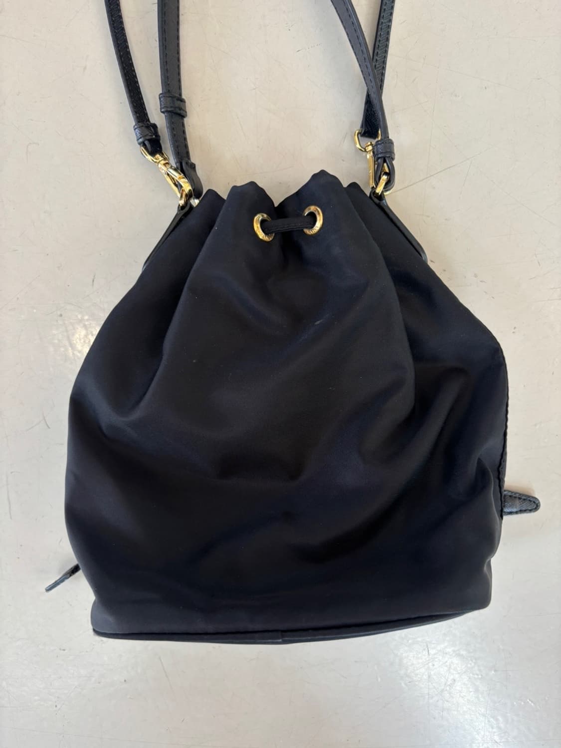Prada Duet Bucket Bag 상품이미지4
