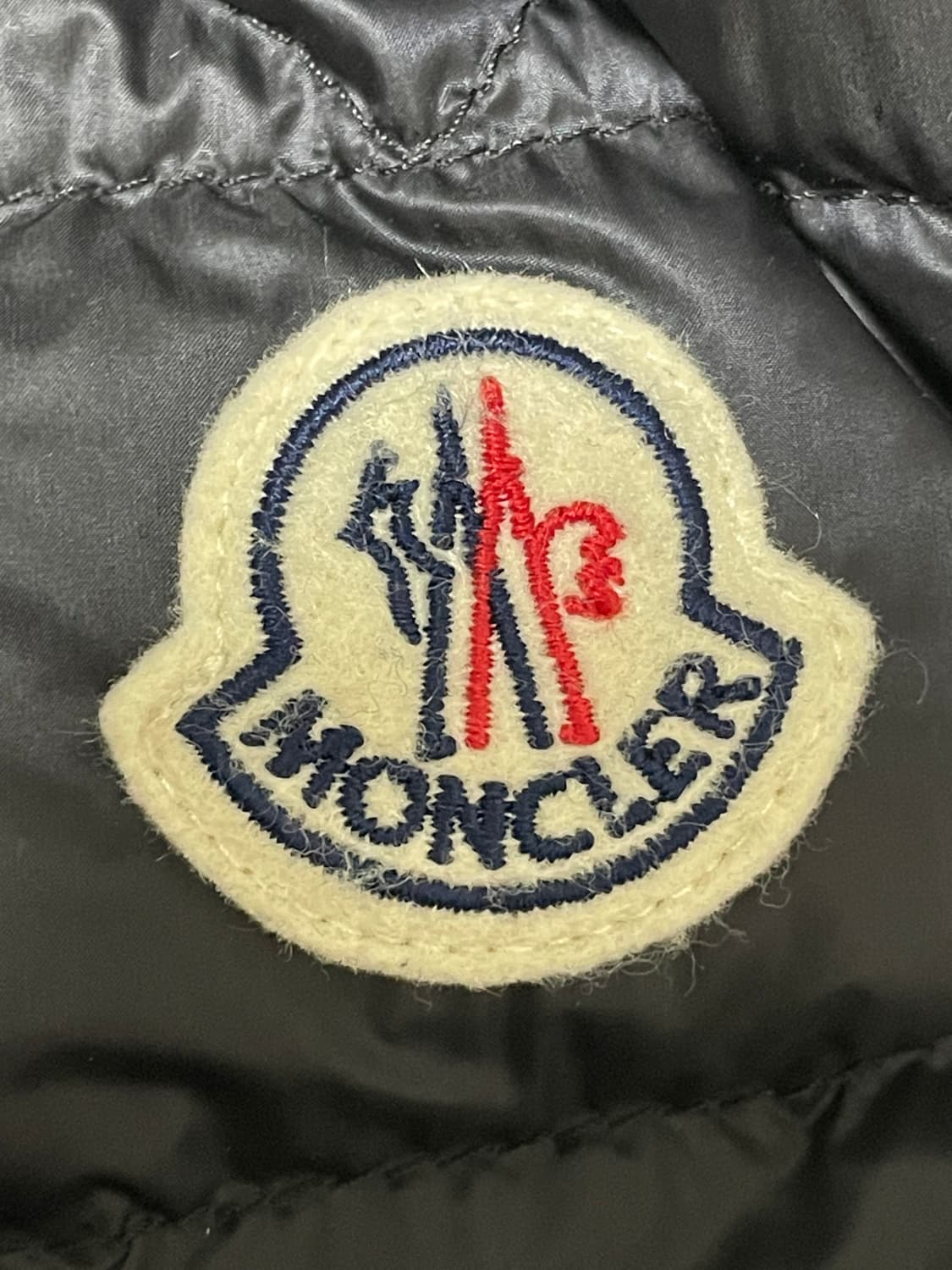 [ 4 / 정품 ] 몽클레어 douret 듀렛 포켓 후드 경량 패딩 상품이미지4