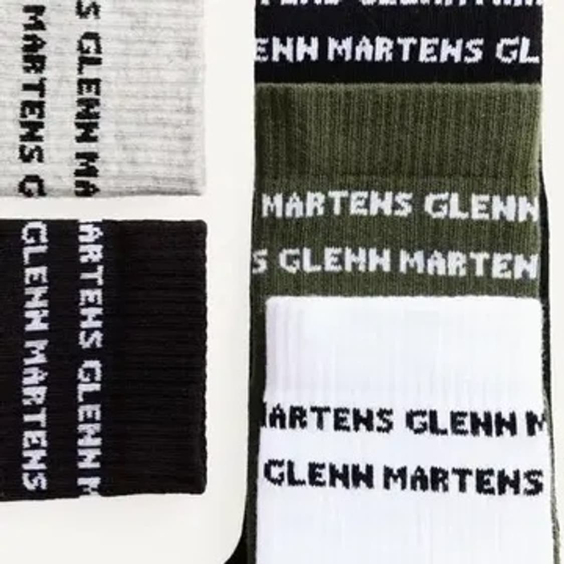 H&M 글렌 마틴스 콜라보 시그니처 컬러 삭스 양말 5종 상품이미지2