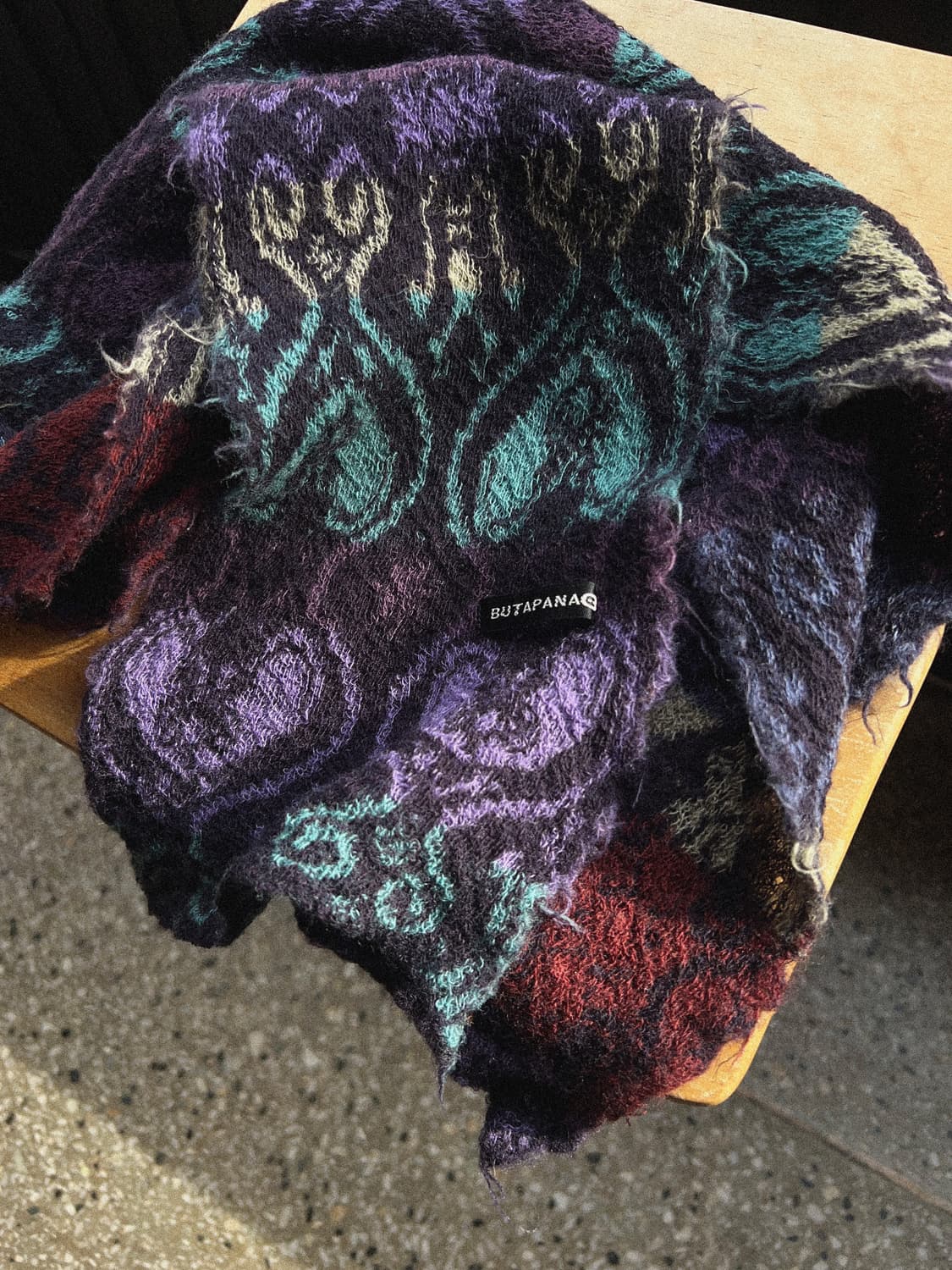 BUTAPANA Art Textured Scarf 상품이미지3