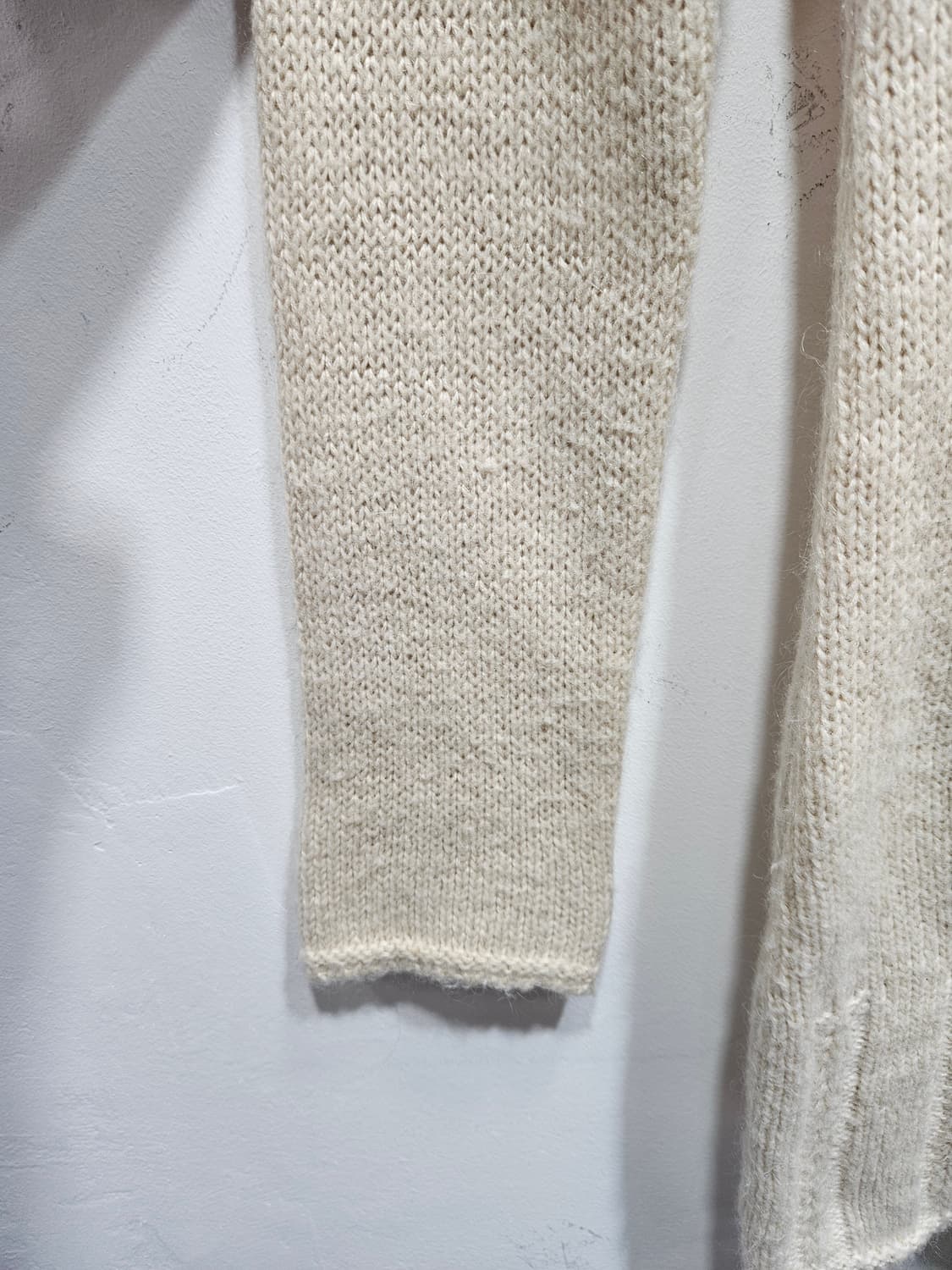 마가렛(Margaret) 긴팔 니트 아이보리 상품이미지5