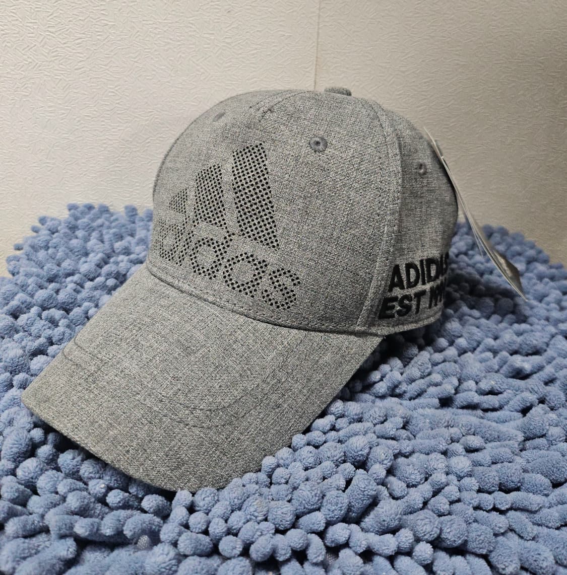 아디다스 레이저 도트 로고 캡 상품이미지1