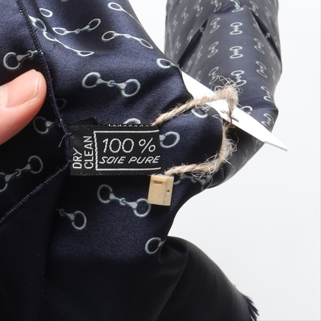 셀린느 Celine Silk Scarf   상품이미지4