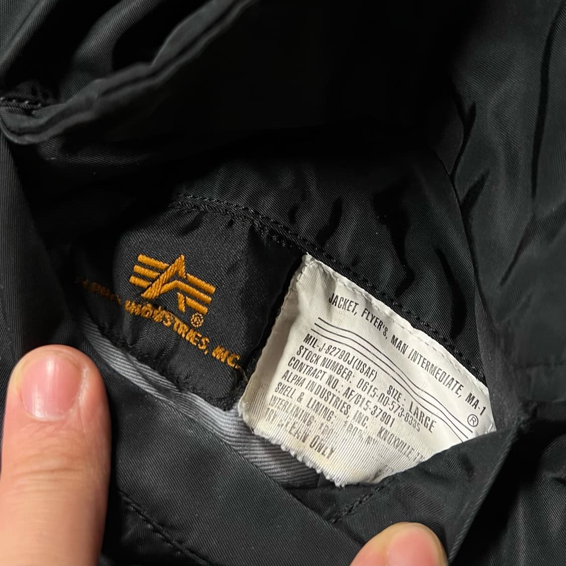 알파인더스트리 MA-1 블랙 자켓 상품이미지5