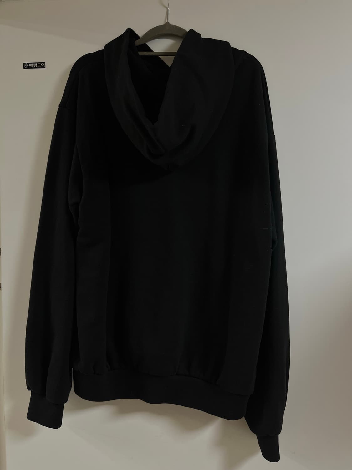 Soft office black hoodie 상품이미지2