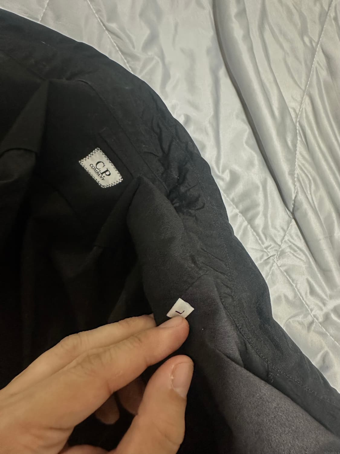씨피컴퍼니 TAYLON P OVERSHIRTS (L사이즈) 상품이미지7