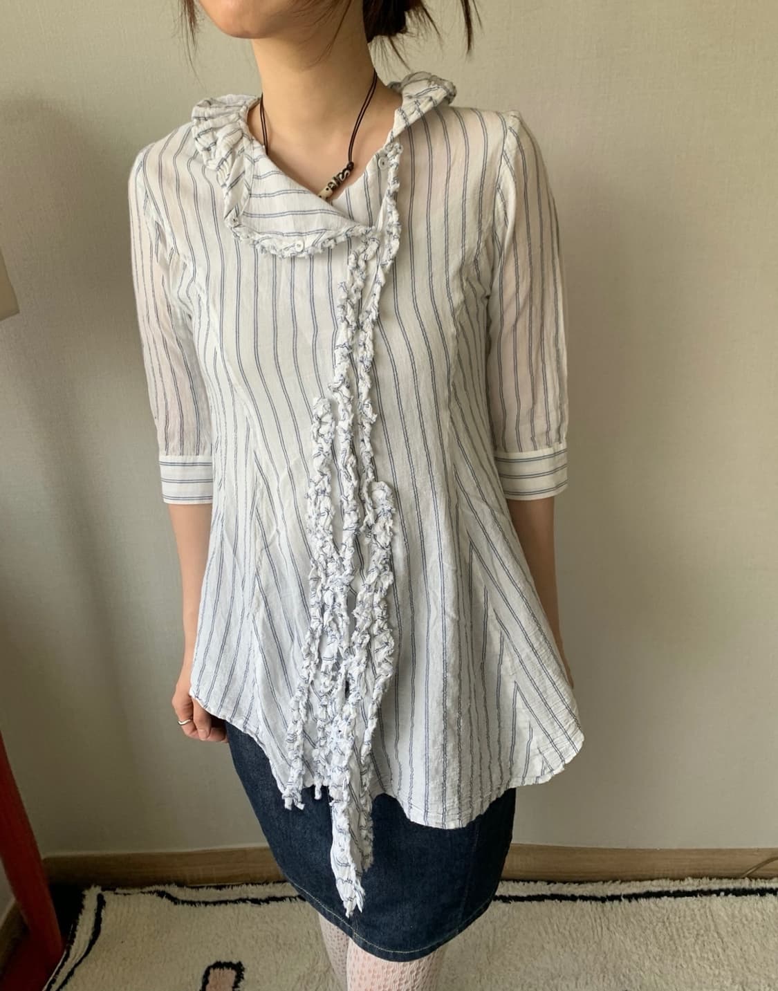 mb lucas cachette, frill blouse 상품이미지3