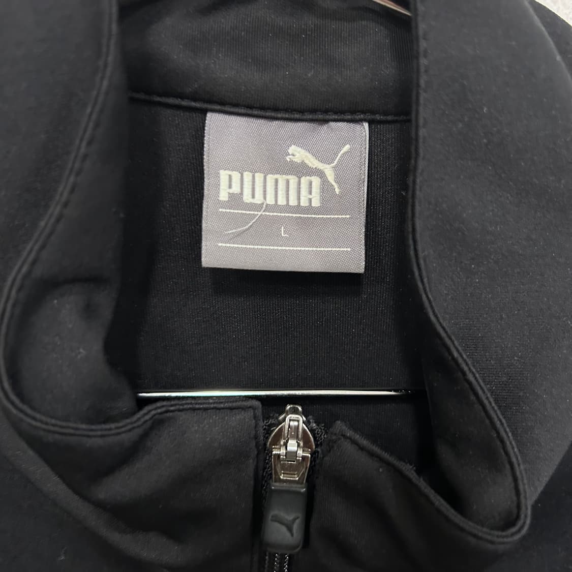 푸마 자수로고 절개 하이넥 집업 져지 상품이미지3