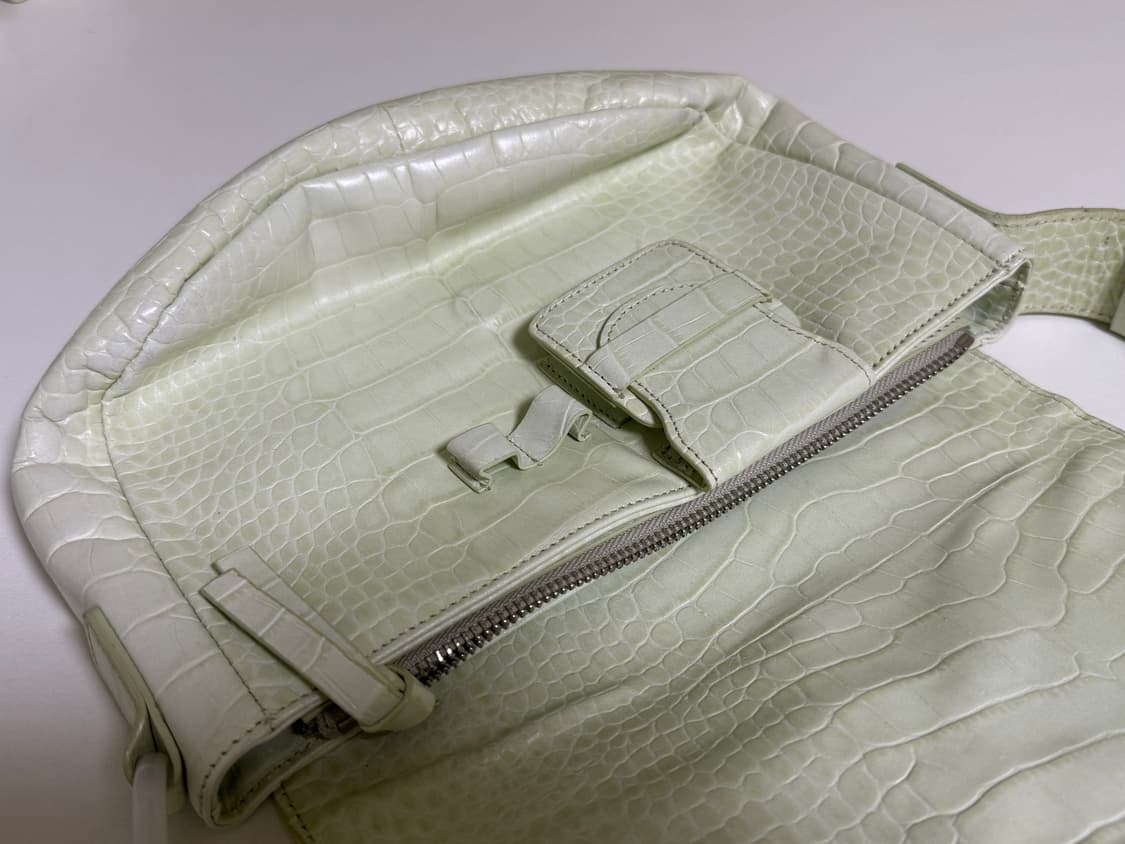 마뗑킴 크로커 체인 숄더백 라임 상품이미지4