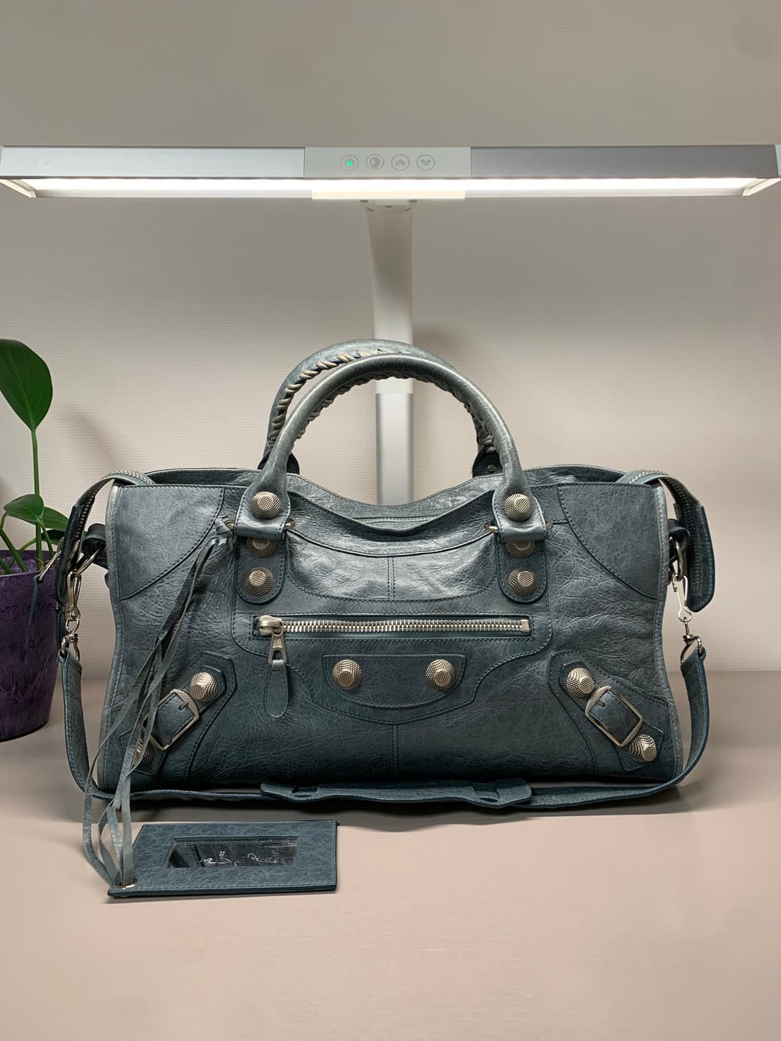 발렌시아가 클래식 모터백 에메랄드그레이 상품이미지2