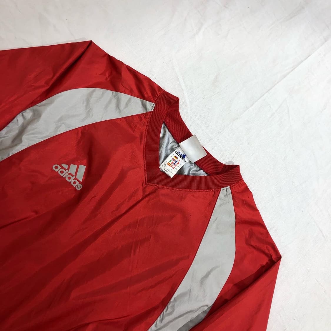 아디다스 레드 빅로고 땀복 웜업 상품이미지3
