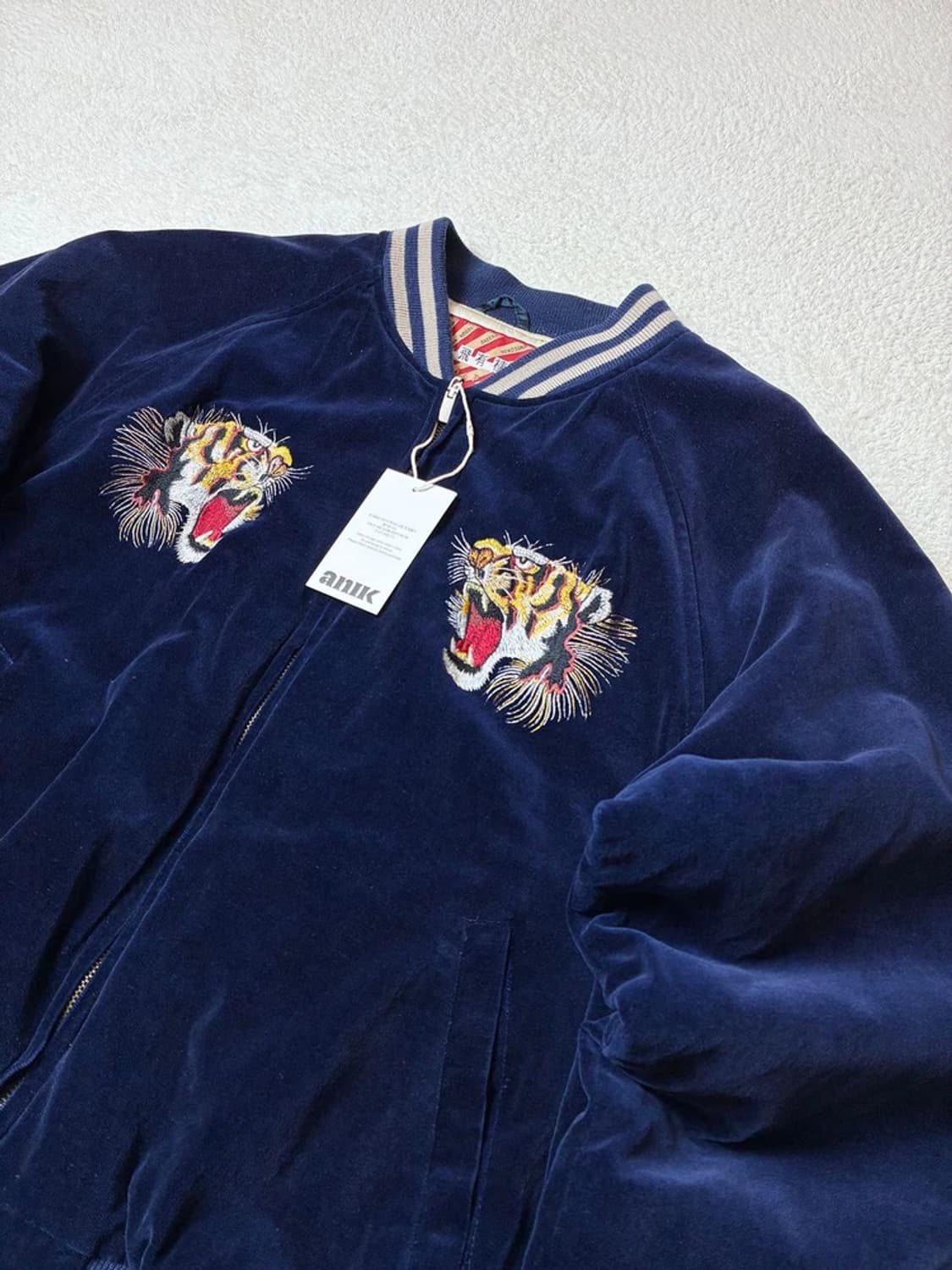 휴스턴 飛有棲屯 00's 벨벳 타이거 자수 스카잔 PN6315 상품이미지5