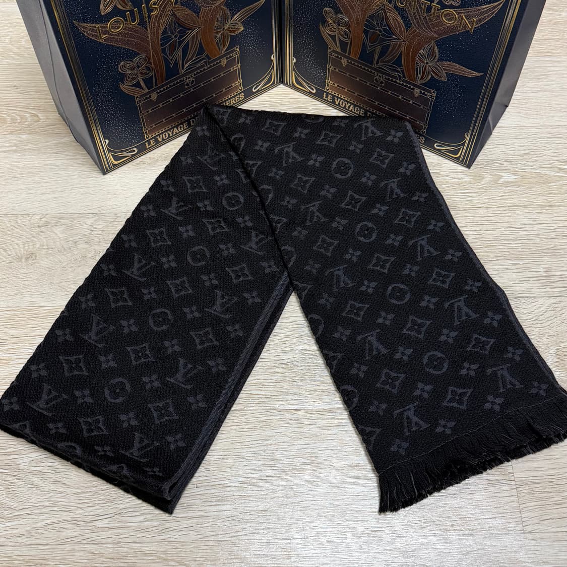 [미사용/선물가능] 루이비통 모노그램 클래식 머플러 목도리 풀구성 상품이미지2