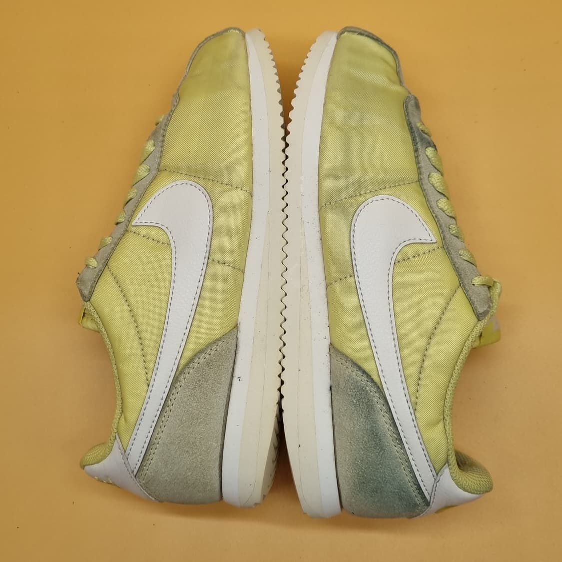 나이키 코르테즈 옐로우 여성운동화240  상품이미지5