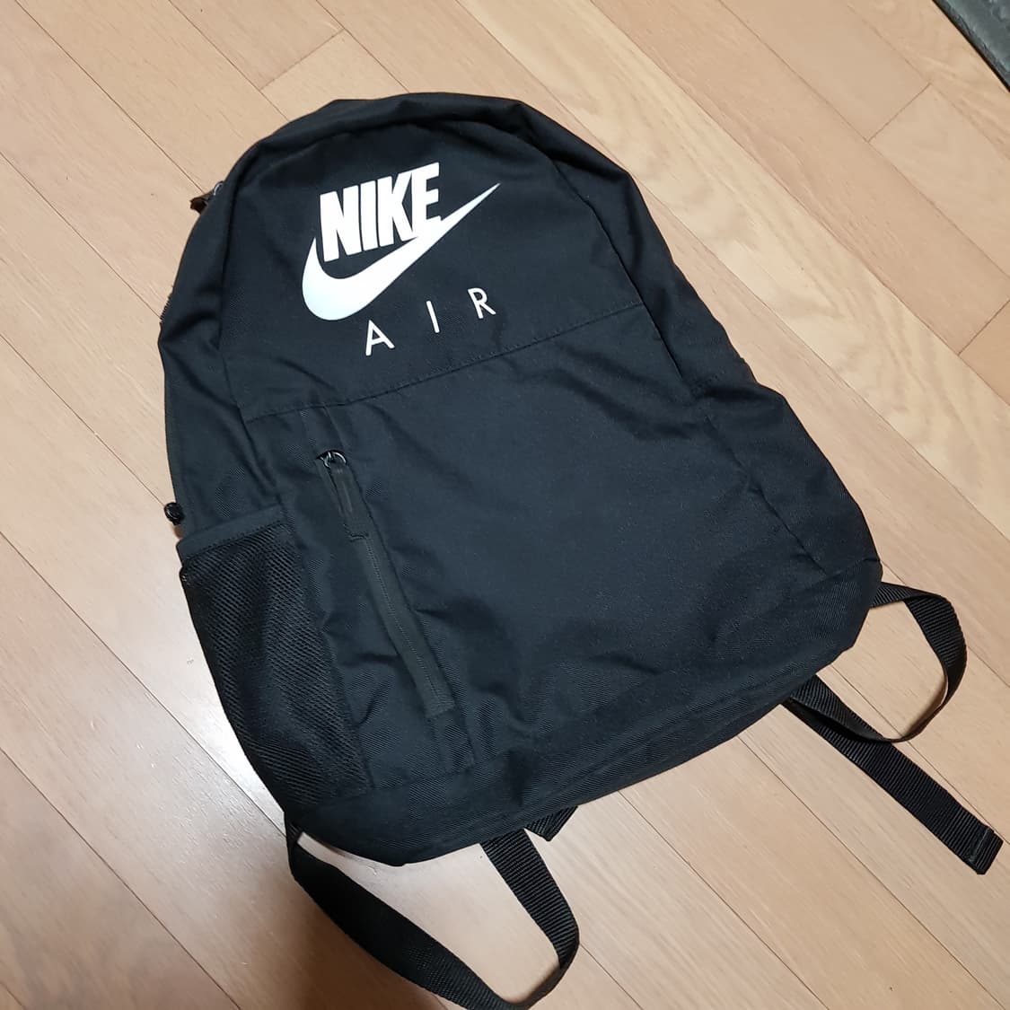 나이키 에어 /데일리백팩/지퍼일부고장 상품이미지1