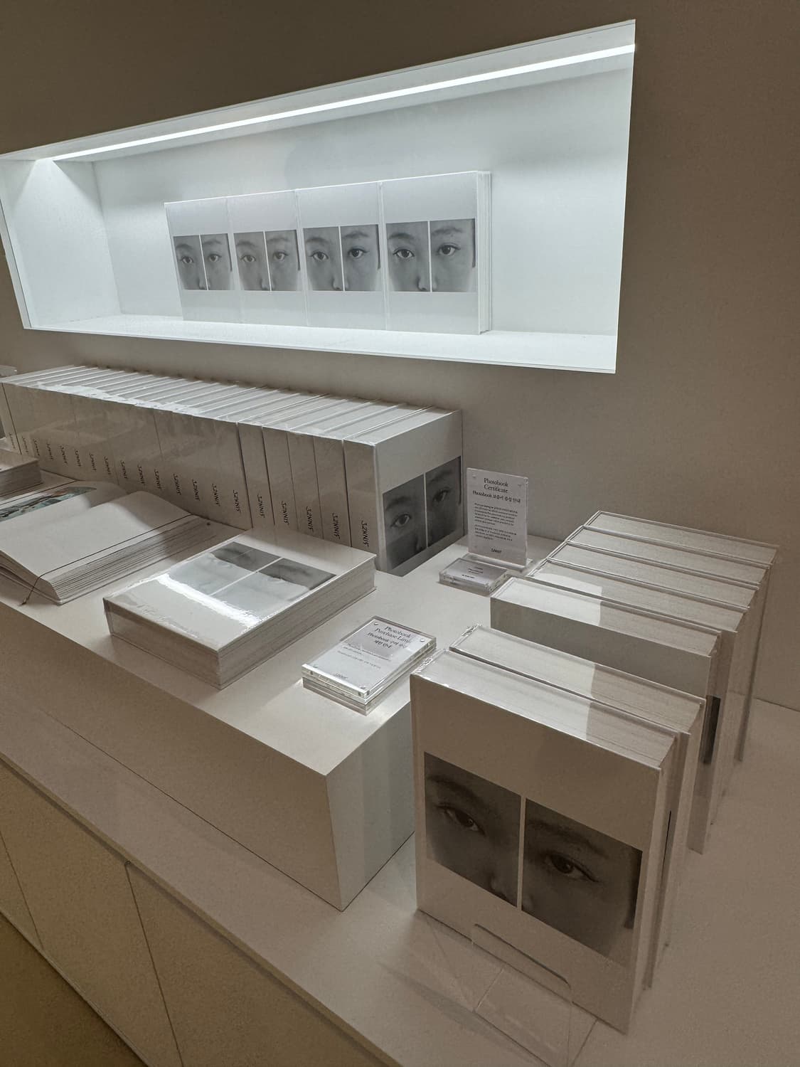 제니 한정판 포토북 (300번대/1500) 상품이미지1