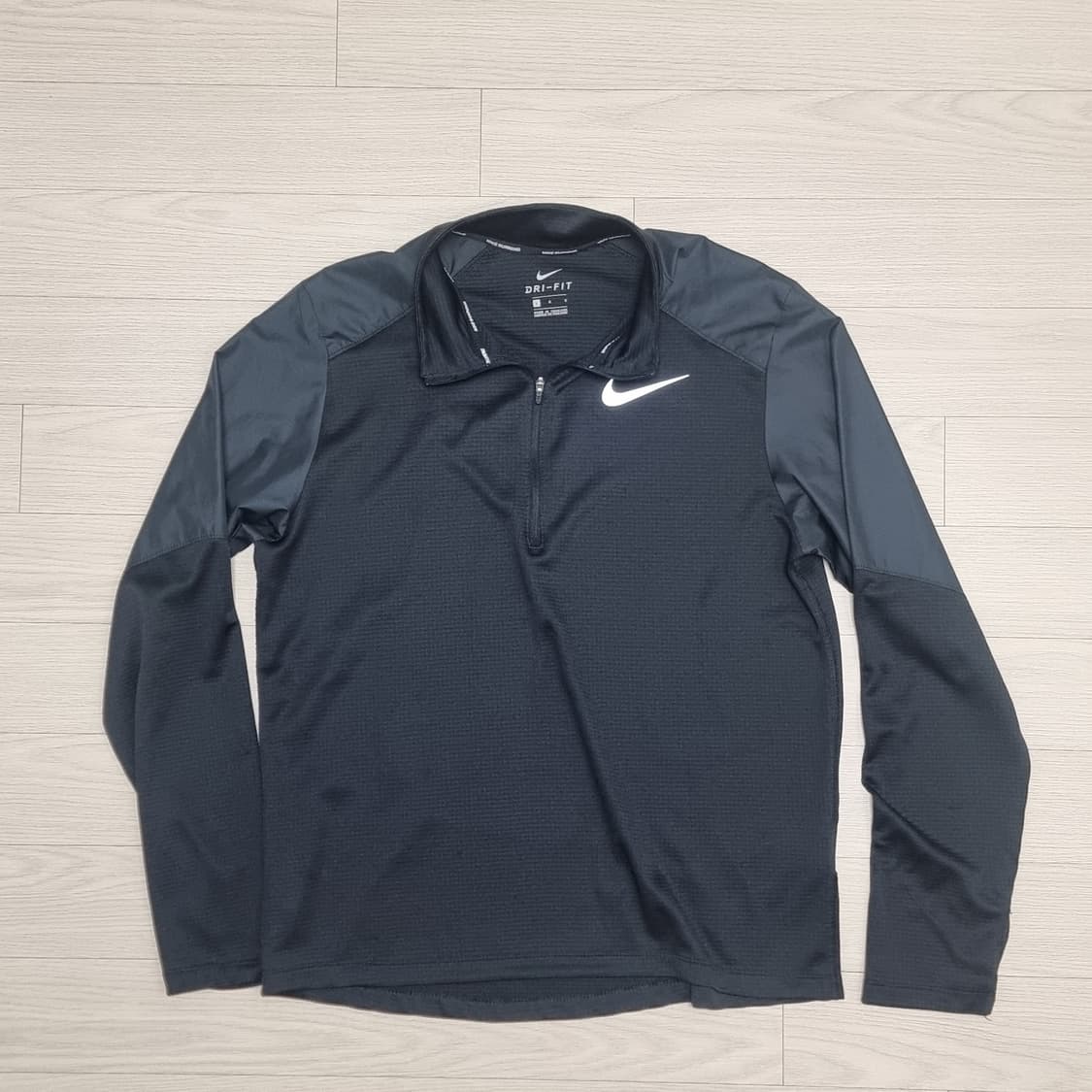 나이키 런닝 쿼터집 블랙 상품이미지1