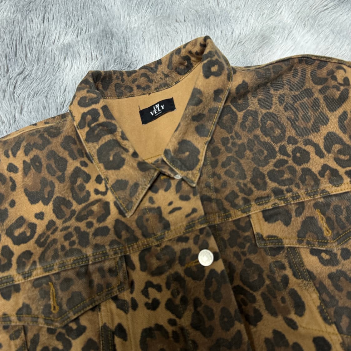 임블리 레오파드 오버핏 트러커자켓 상품이미지4