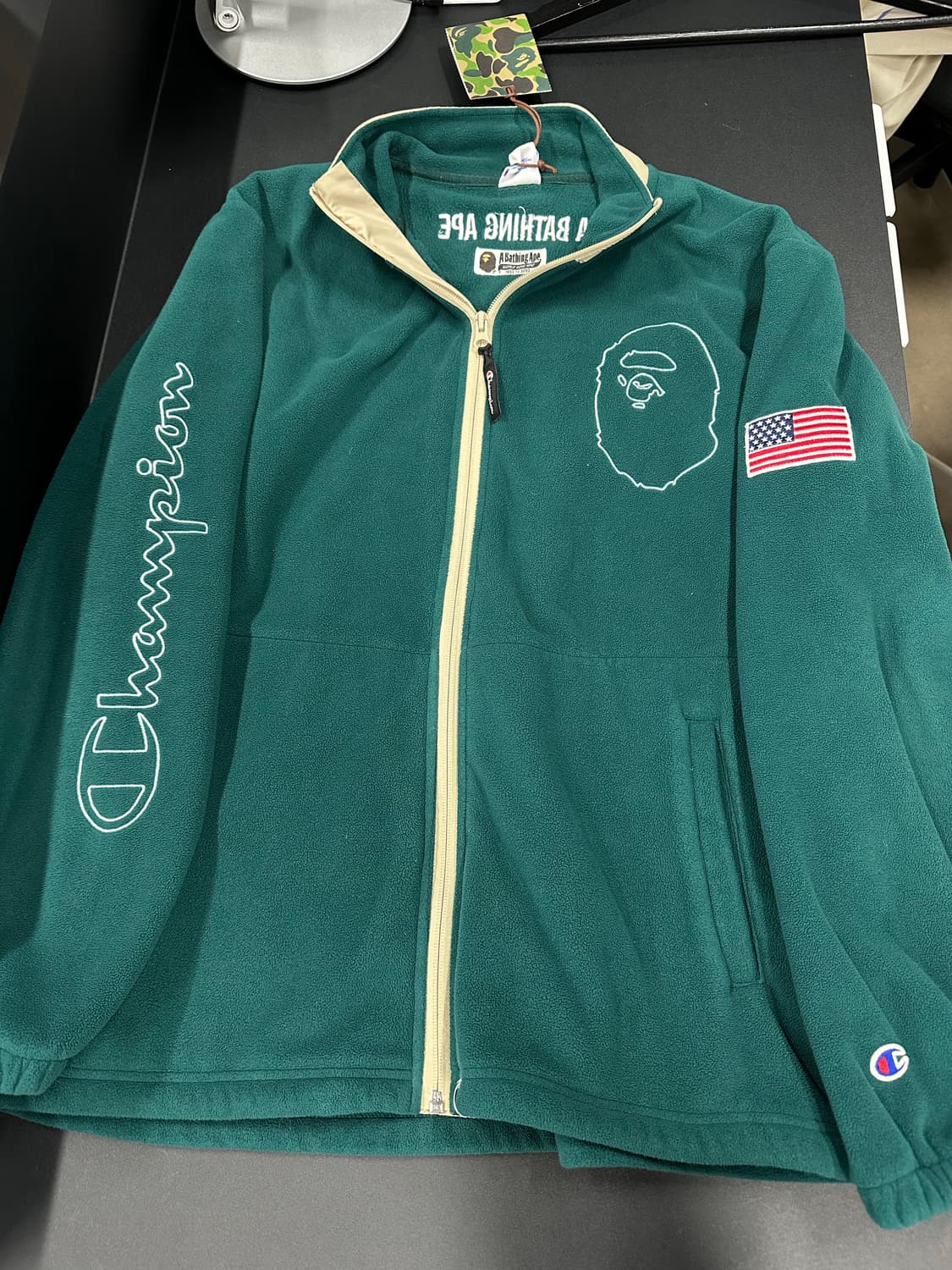 베이프 챔피온 콜라보 후디 플리스 집업 상품이미지4