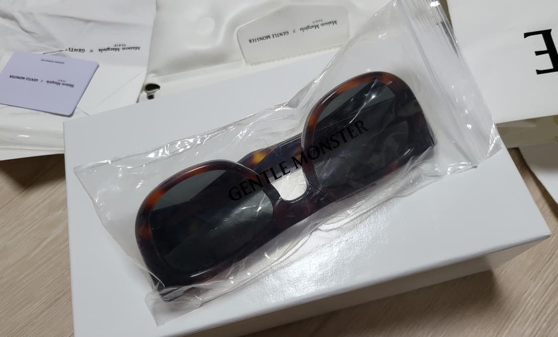 젠틀몬스터 x 마르지엘라 콜라보 mm008 새상품 호피 상품이미지1