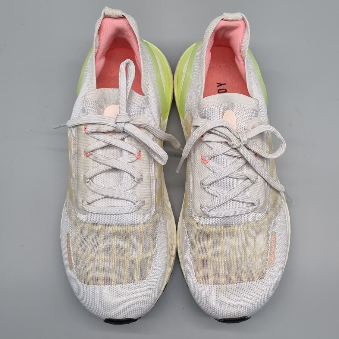 아디다스 울트라부스트 여성 운동화240 상품이미지2