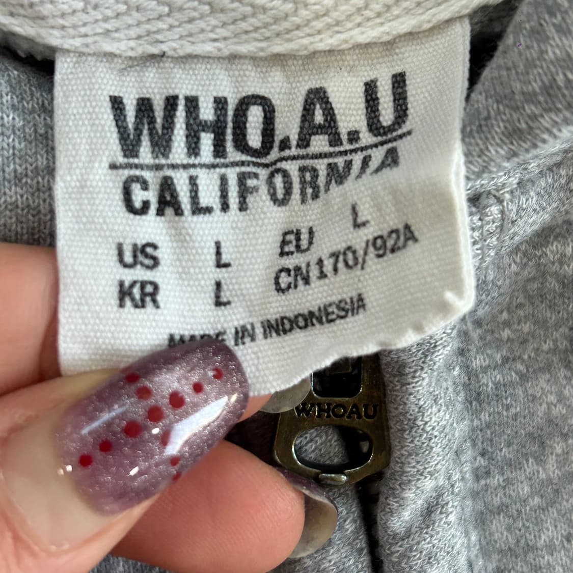 Who.A.U 후아유 블루 레터링 그레이 후드집업 상품이미지5