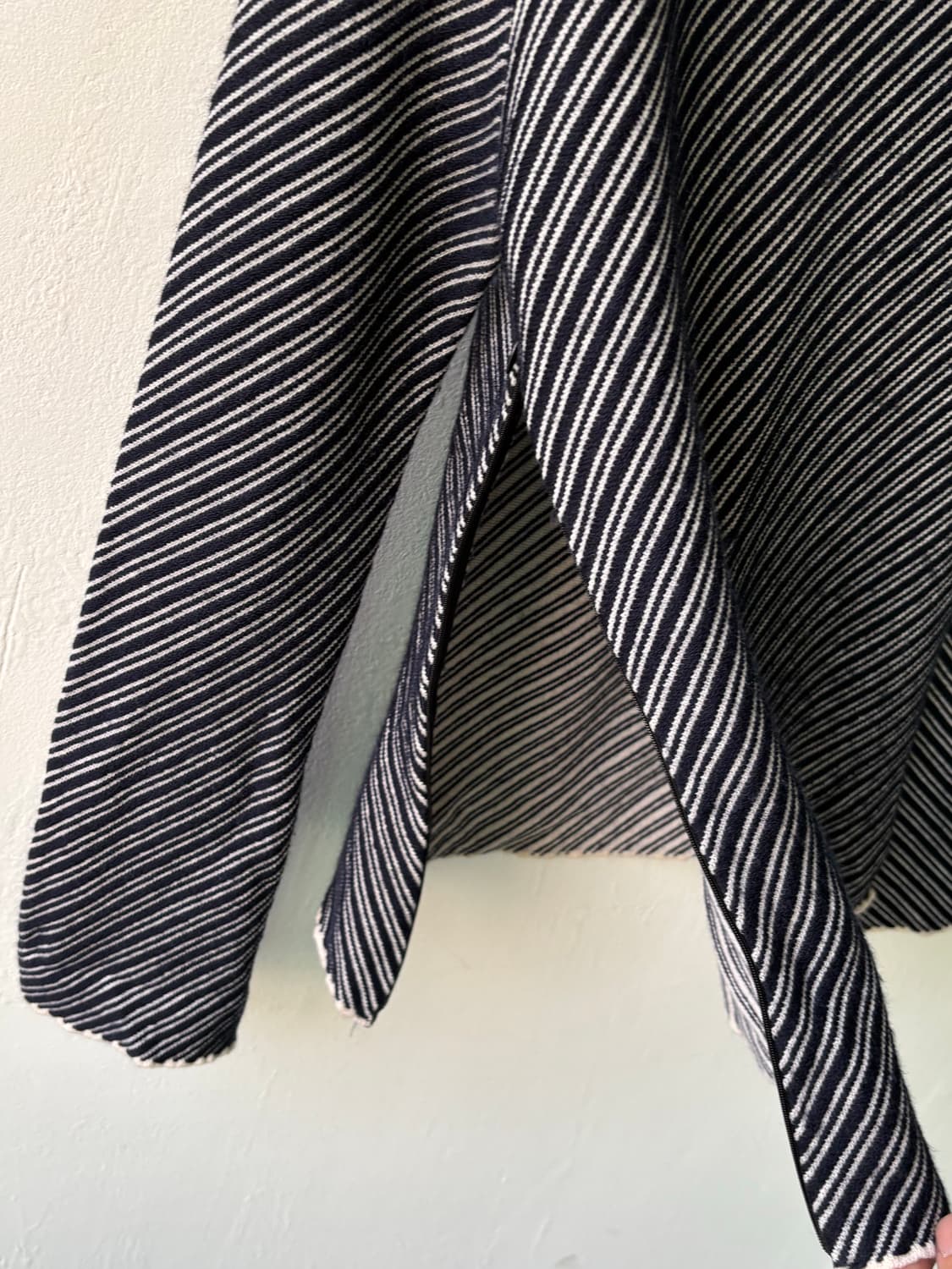 jw 앤더슨 스트럭쳐 스트라이프 니트  상품이미지9