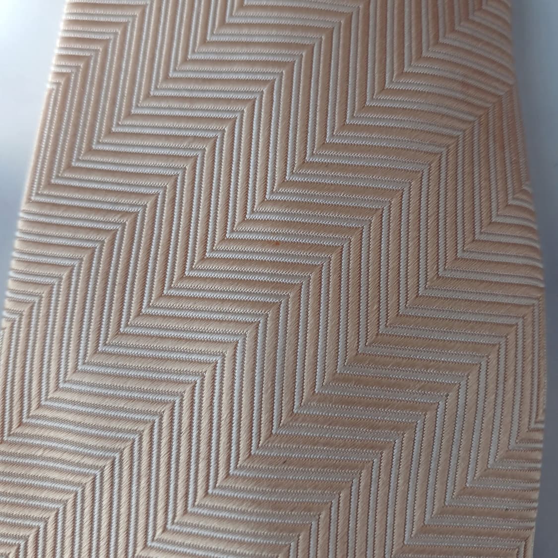 인헬+엑스헬 실크 옐로우 헤링본 넥타이 9.2cm A등급 A19426
 상품이미지8