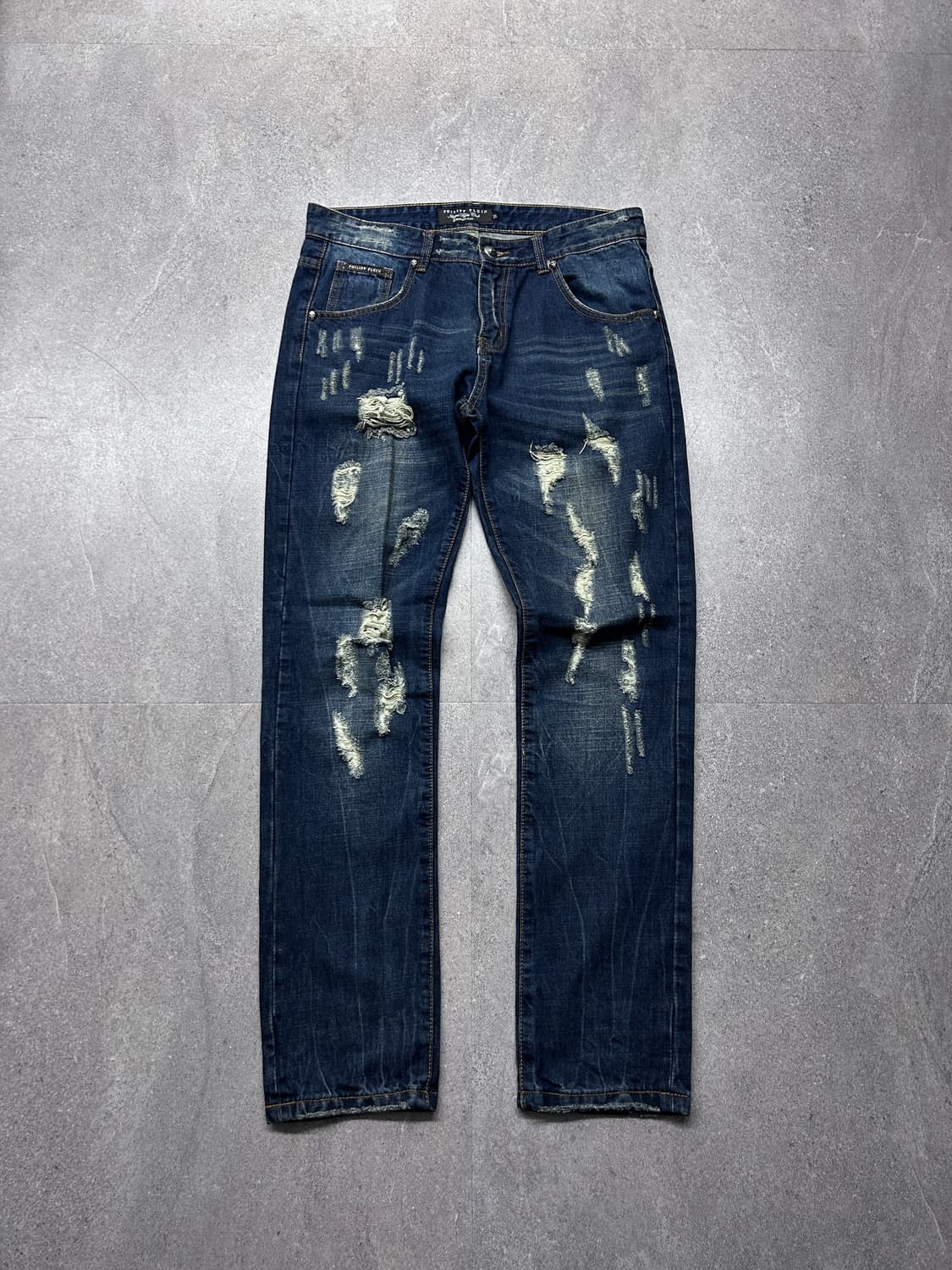 필립플레인 디스트레스드 레이저 디테일 데님 상품이미지3