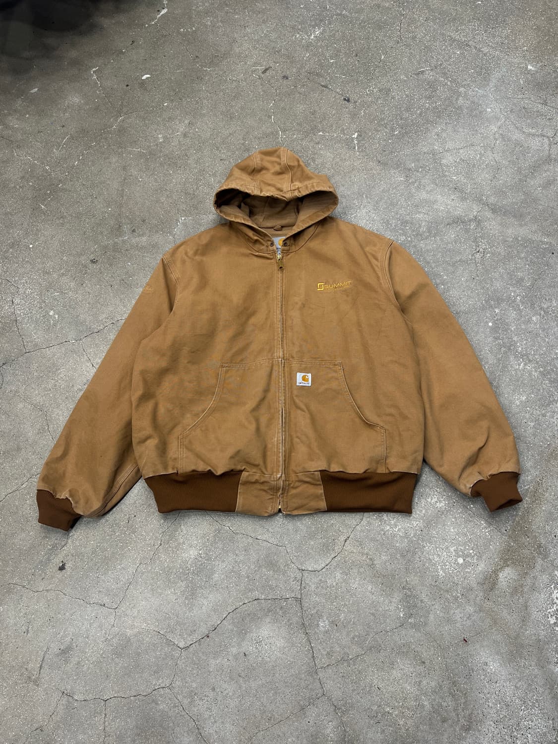 칼하트 J131 샌드스톤 액티브 워크 자켓 상품이미지1