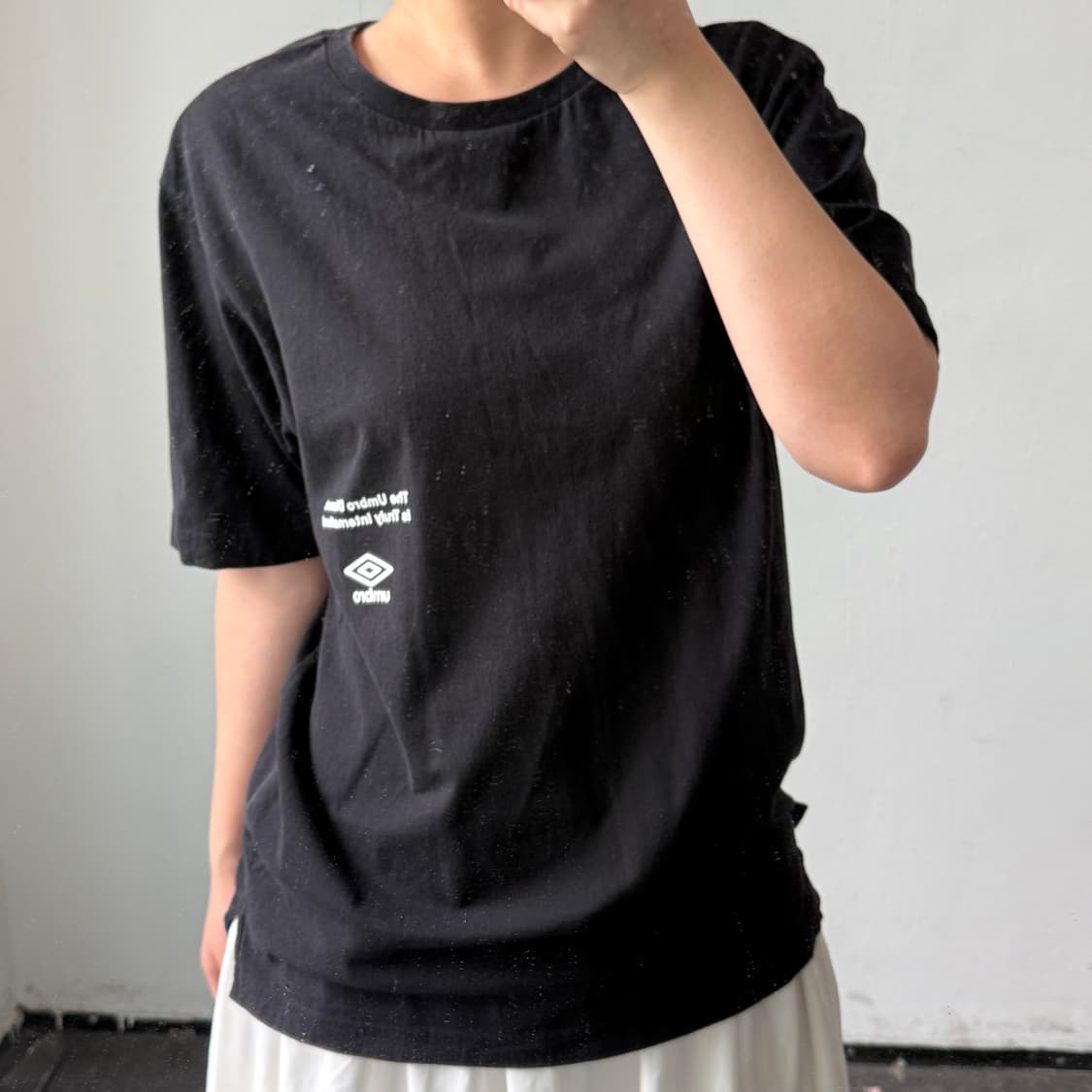 [L] 엄브로 블랙 반팔티 상품이미지2