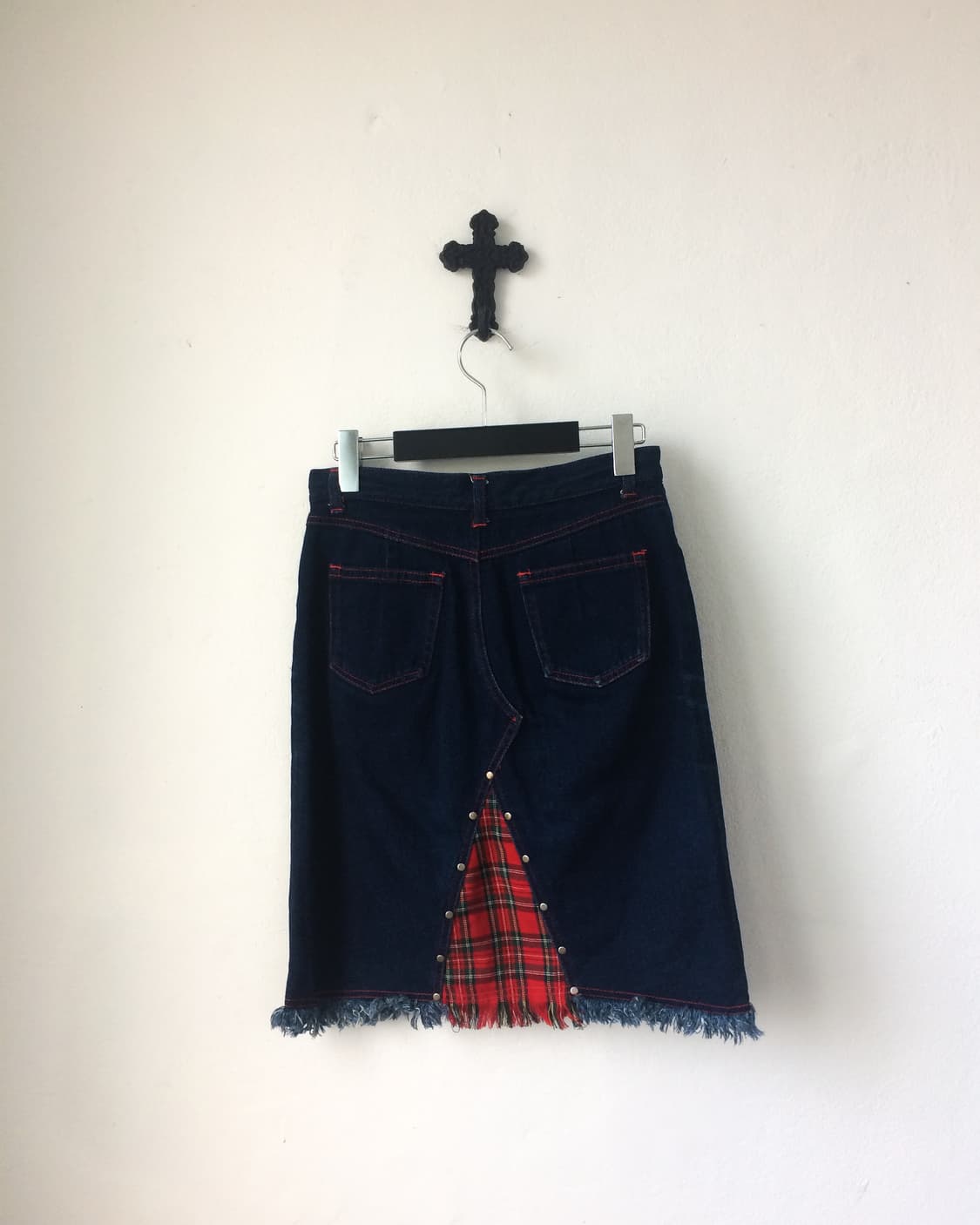 Patch point fringe denim midi skirt 상품이미지2