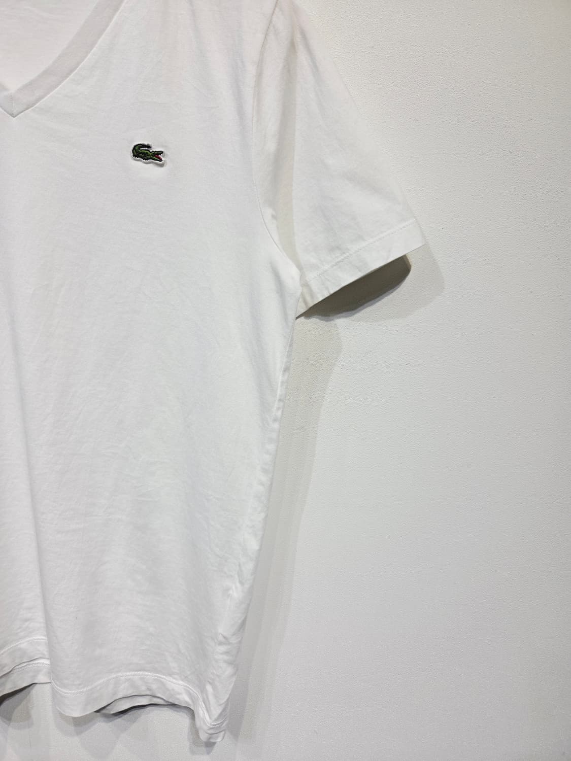 LACOSTE 라코스테 화이트 브이넥 반팔 티셔츠 상품이미지5