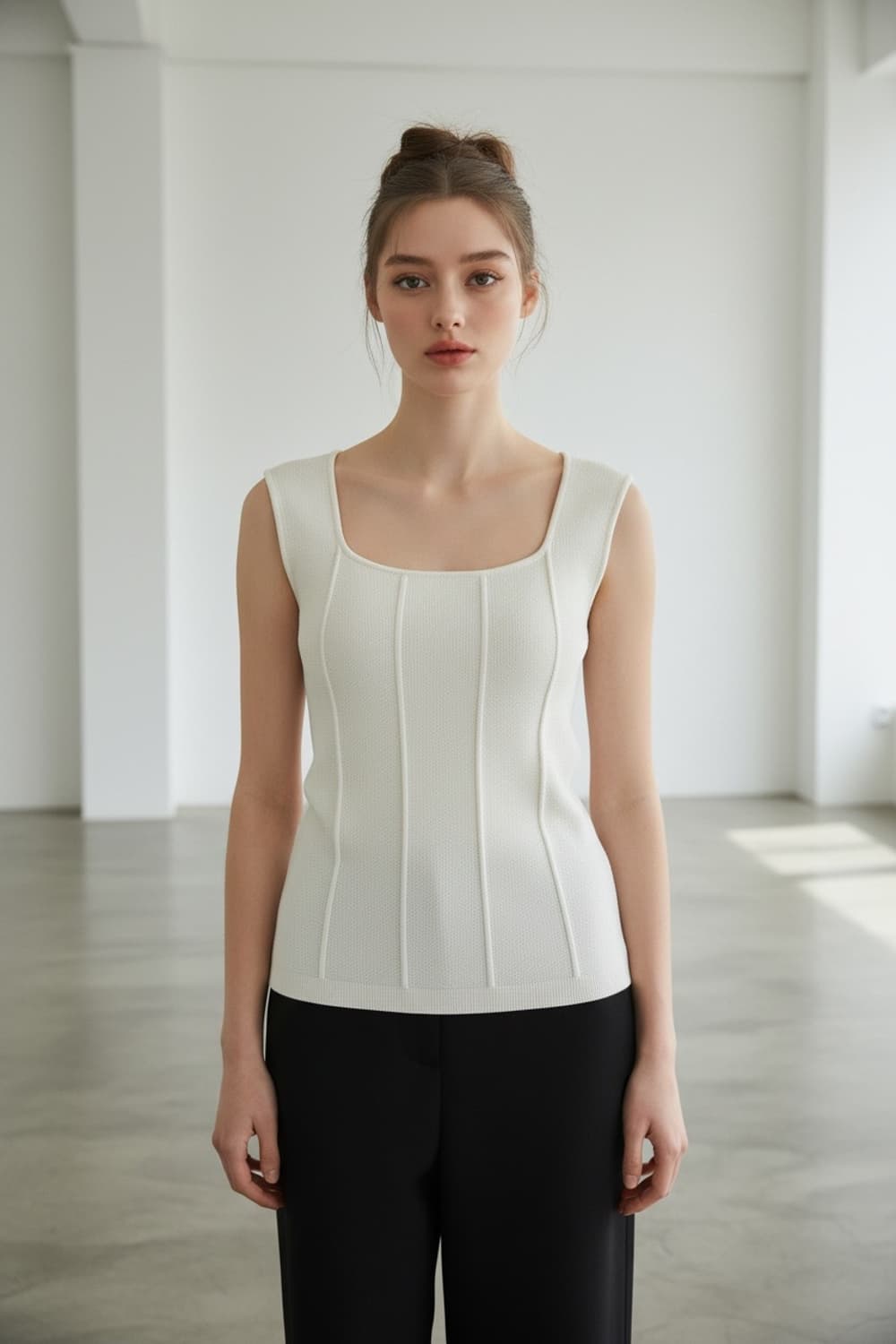 90(F)/ 랑방 컬렉션 22SS 스퀘어넥 나시 상품이미지1