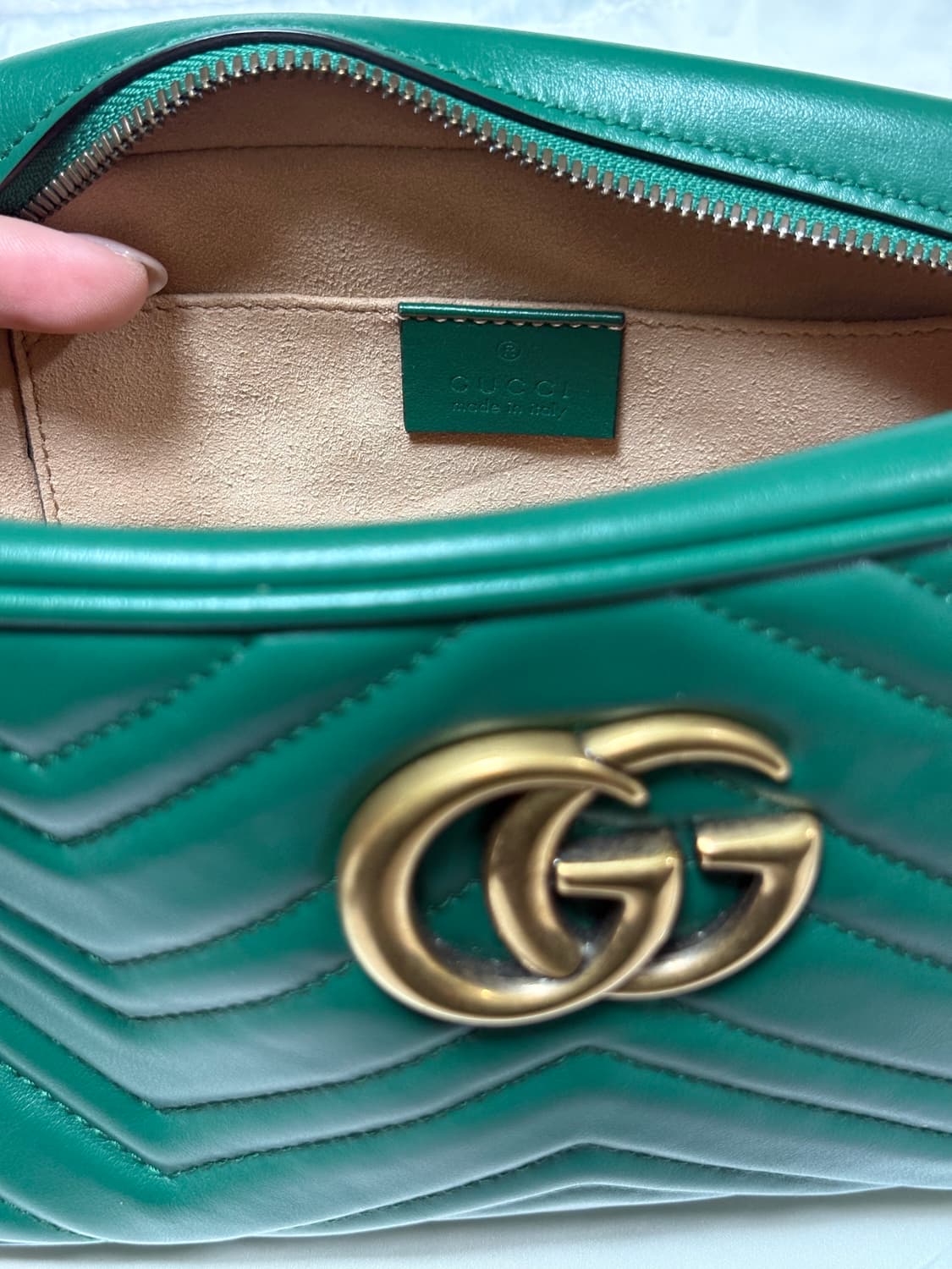 구찌 GG 마몽 마틀라세 카메라백 그린 여름한정판 상품이미지9