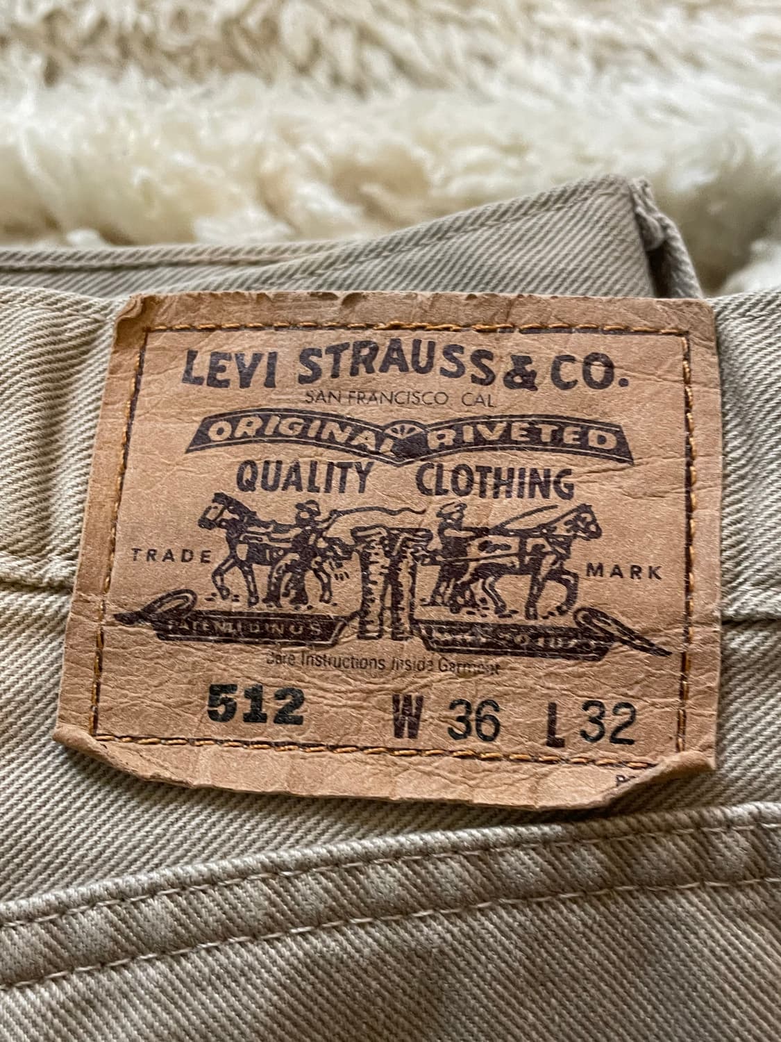 리바이스512 베이지 팬츠 화이트탭 상품이미지2