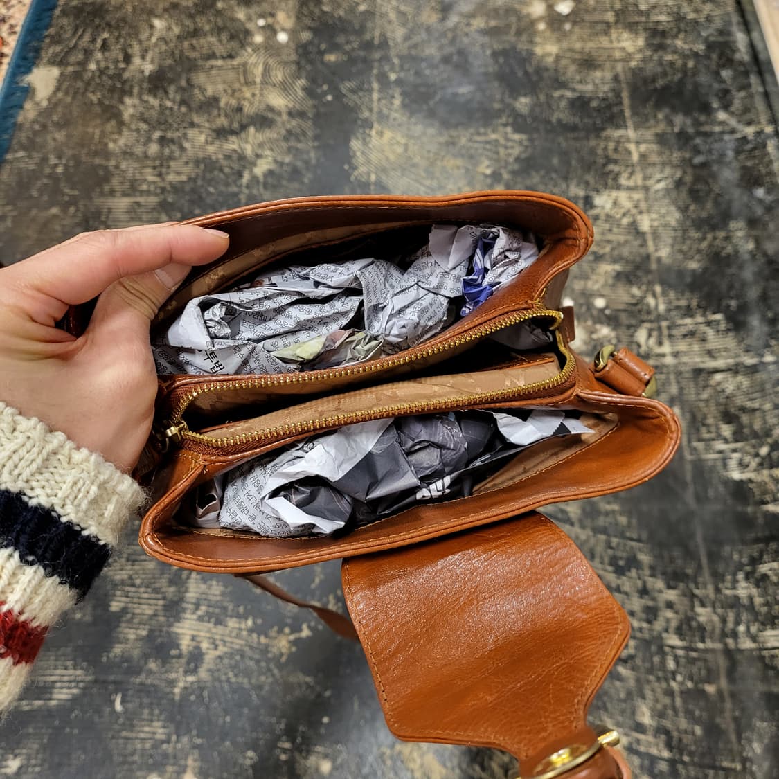 NICOLE 레더 크로스백 상품이미지8