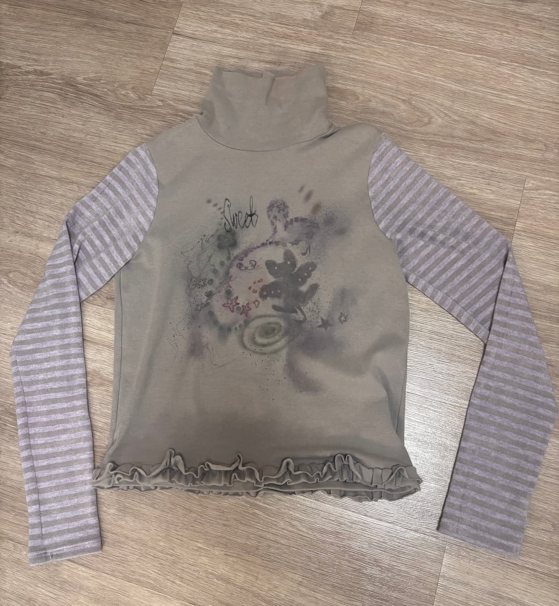 허그유어스킨 Drawing frill pola top 상품이미지1