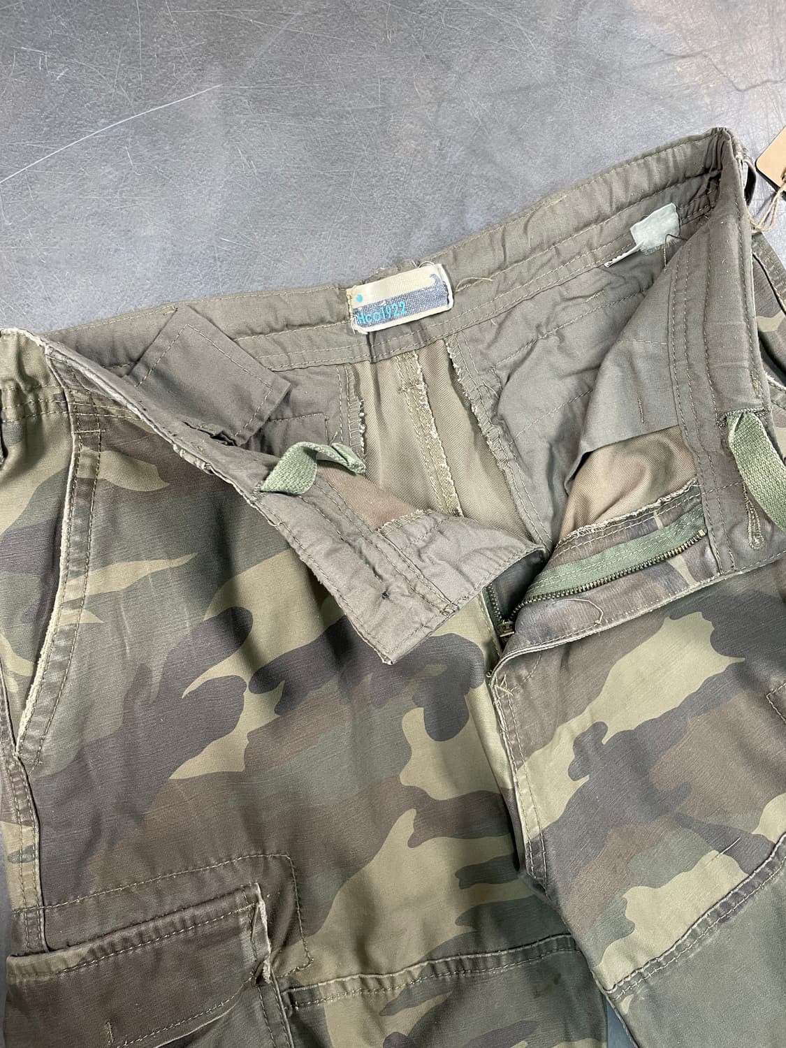 홀리스터 카모 와이드 카고 팬츠 상품이미지7